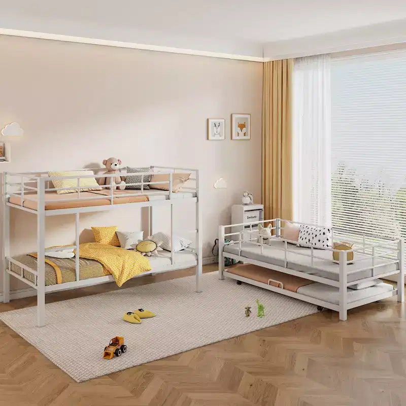 Letto a castello triplo con letto estraibile, singolo su singolo su singolo, struttura in metallo