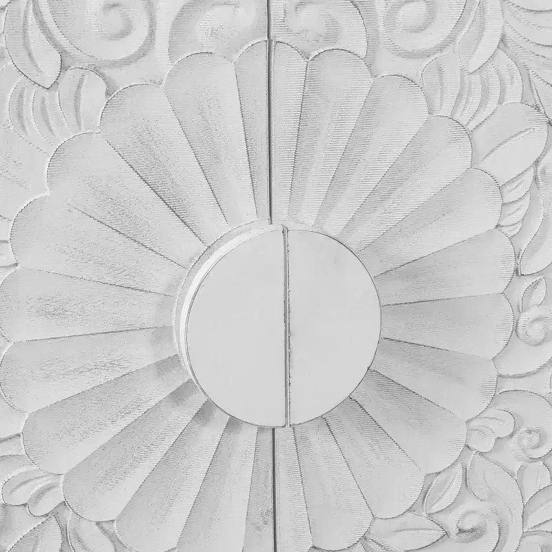 Credenza da cucina con ante intagliate a fiori, mobile multiuso con maniglie in metallo per ingresso e soggiorno