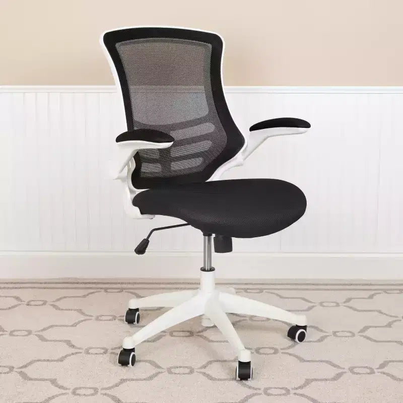 Sedia da ufficio ergonomica girevole in rete a schienale medio con braccioli ribaltabili