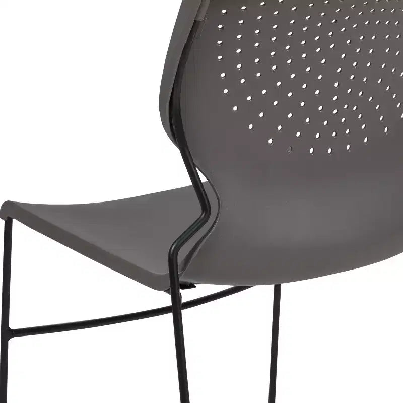 Sedia impilabile con supporto lombare e struttura in metallo