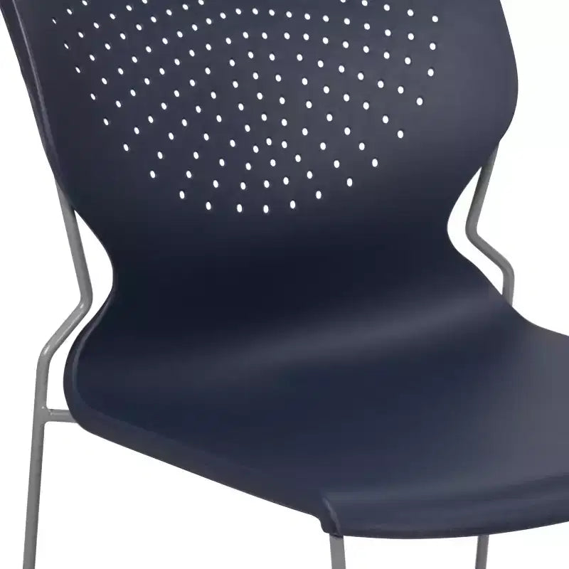 Sedia impilabile con supporto lombare e struttura in metallo