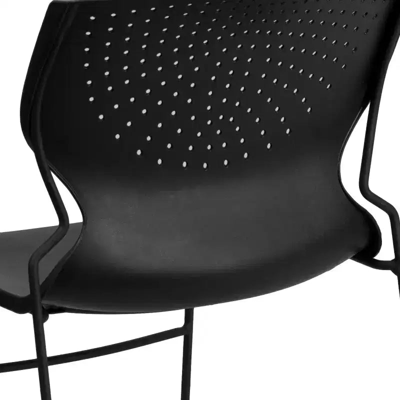 Sedia impilabile con supporto lombare e struttura in metallo